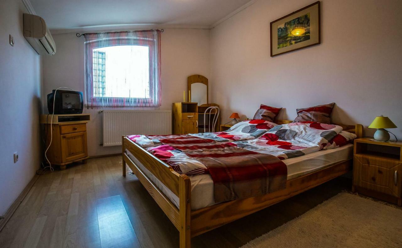 Kis-Gast Panorama Apartman Hajdúszoboszló Exteriér fotografie
